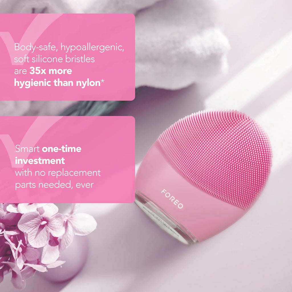 FOREO LUNA 3 – Facial Cleansing Brush for Combination Skin